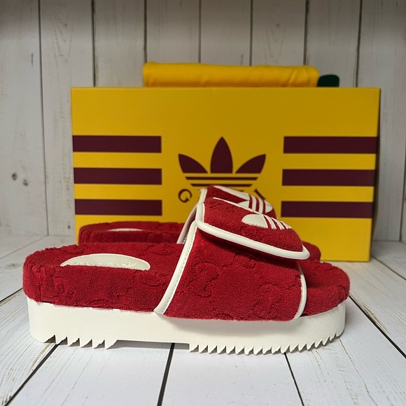 Gucci X Adidas Terry Cloth GG Monogram Platform Slide Sandals Red Sz 36 / 6
